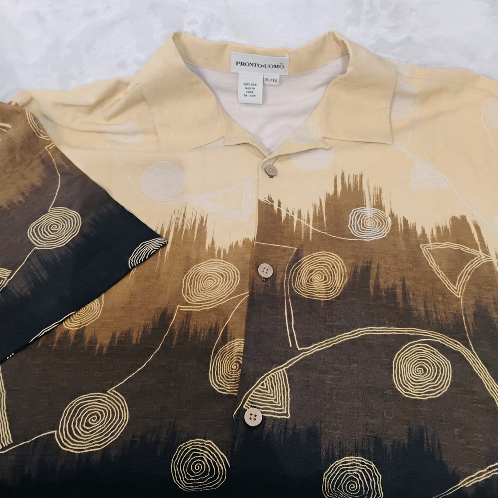 Pronto Uomo Mens XL Silk Camp Shirt Abstract Geometric Spiral Brown Tan Black O